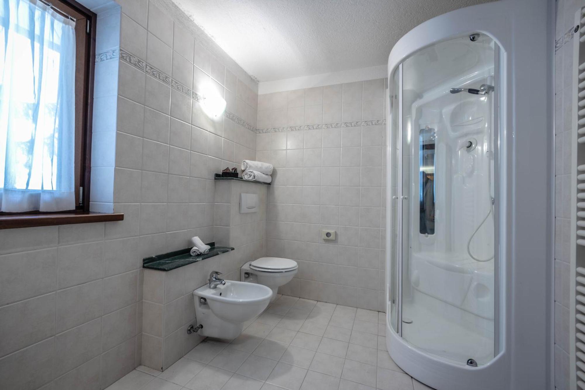 Hotel Bouton D'Or - Cogne Dış mekan fotoğraf