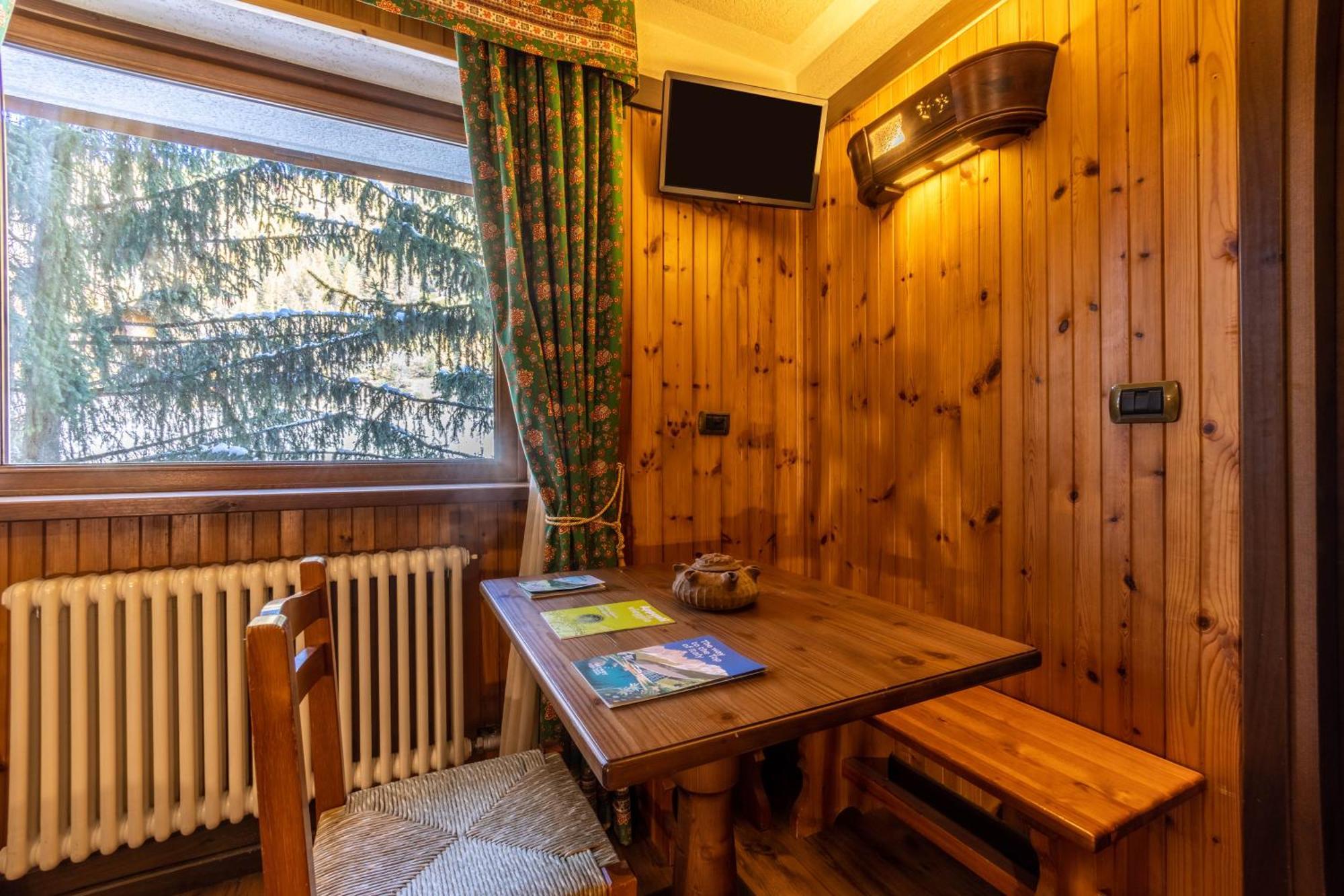 Hotel Bouton D'Or - Cogne Dış mekan fotoğraf