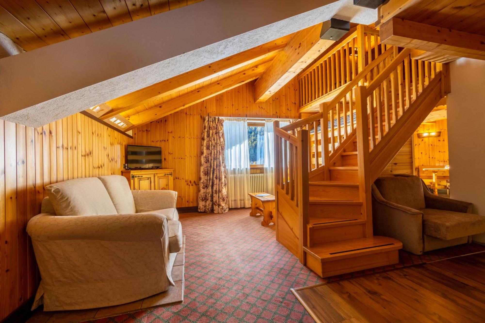 Hotel Bouton D'Or - Cogne Dış mekan fotoğraf