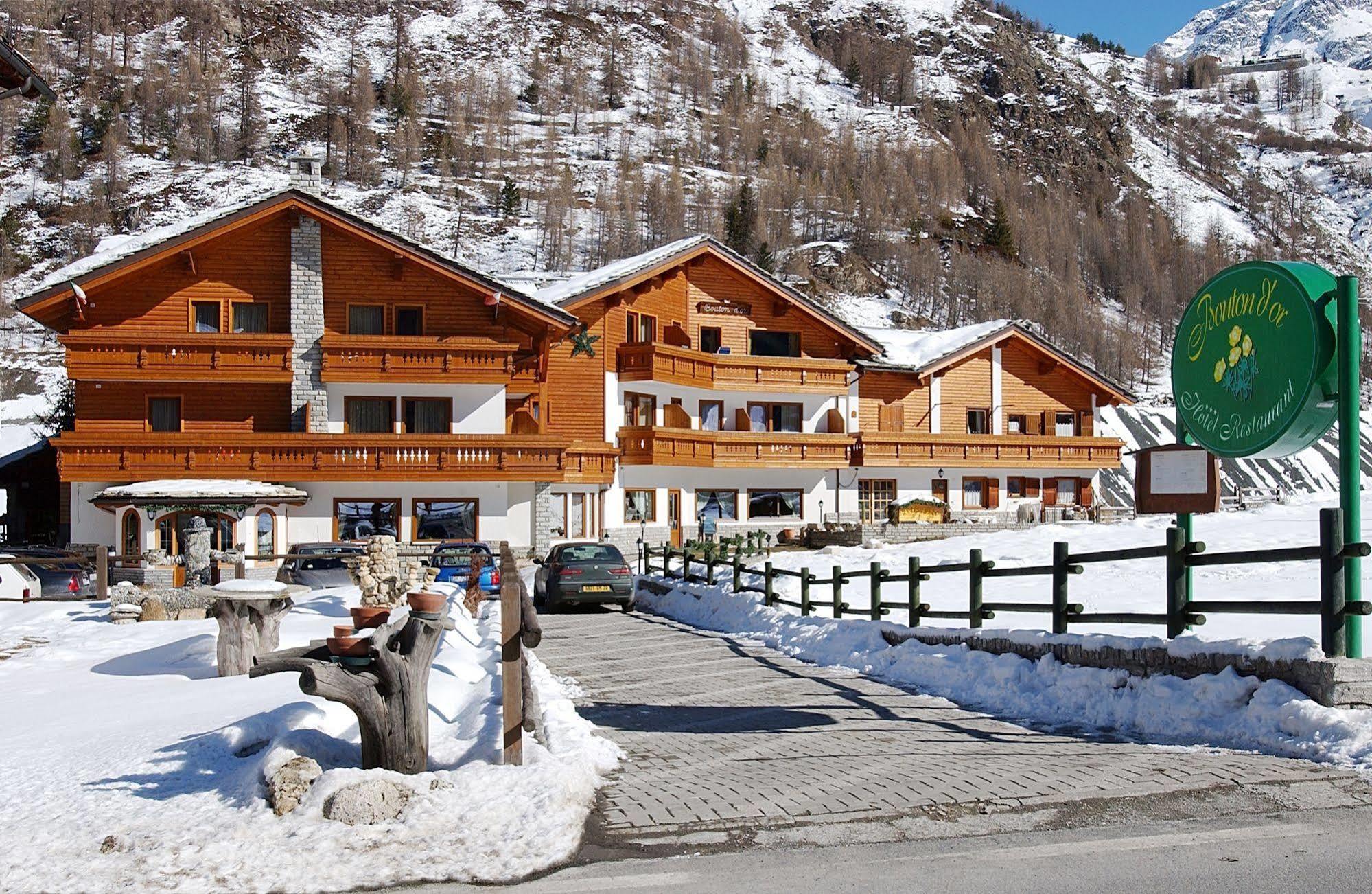 Hotel Bouton D'Or - Cogne Dış mekan fotoğraf