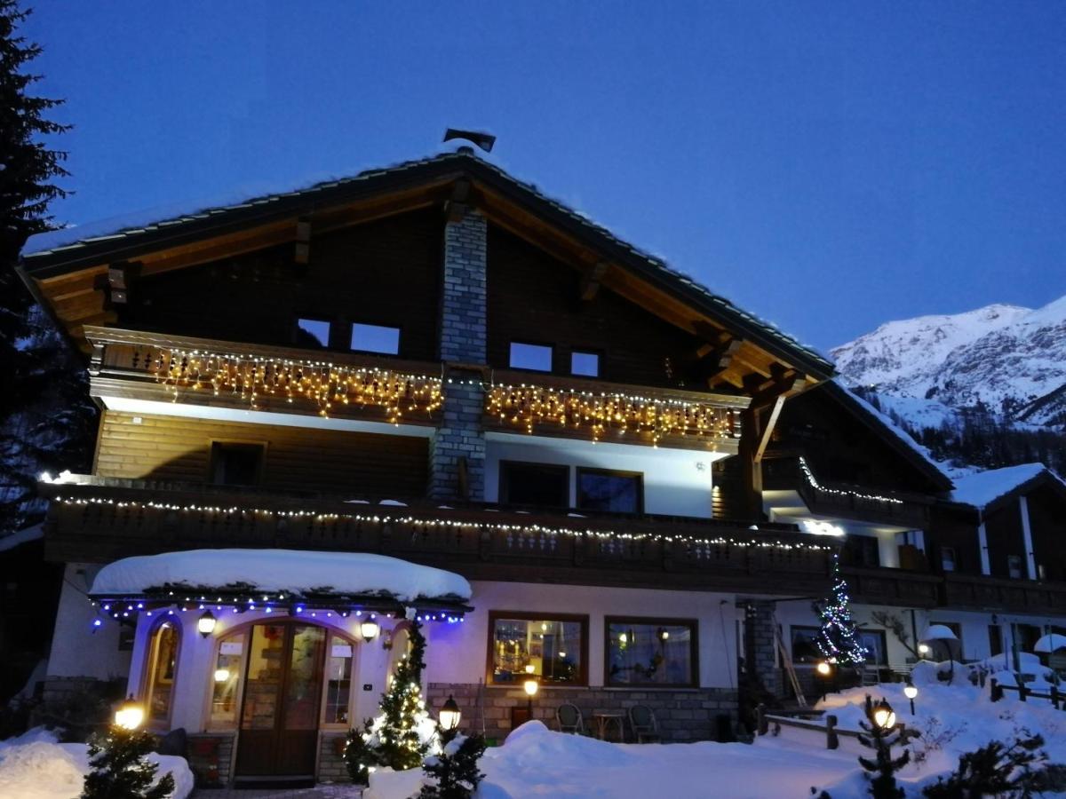 Hotel Bouton D'Or - Cogne Dış mekan fotoğraf